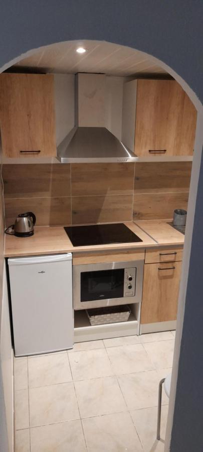 Tres Belle Appartement F1 Bis 페르피냥 외부 사진